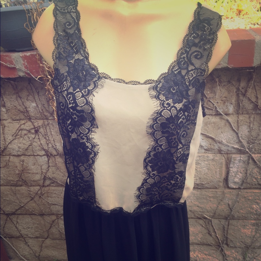 Honey and Rosie lace nude black dress USED M